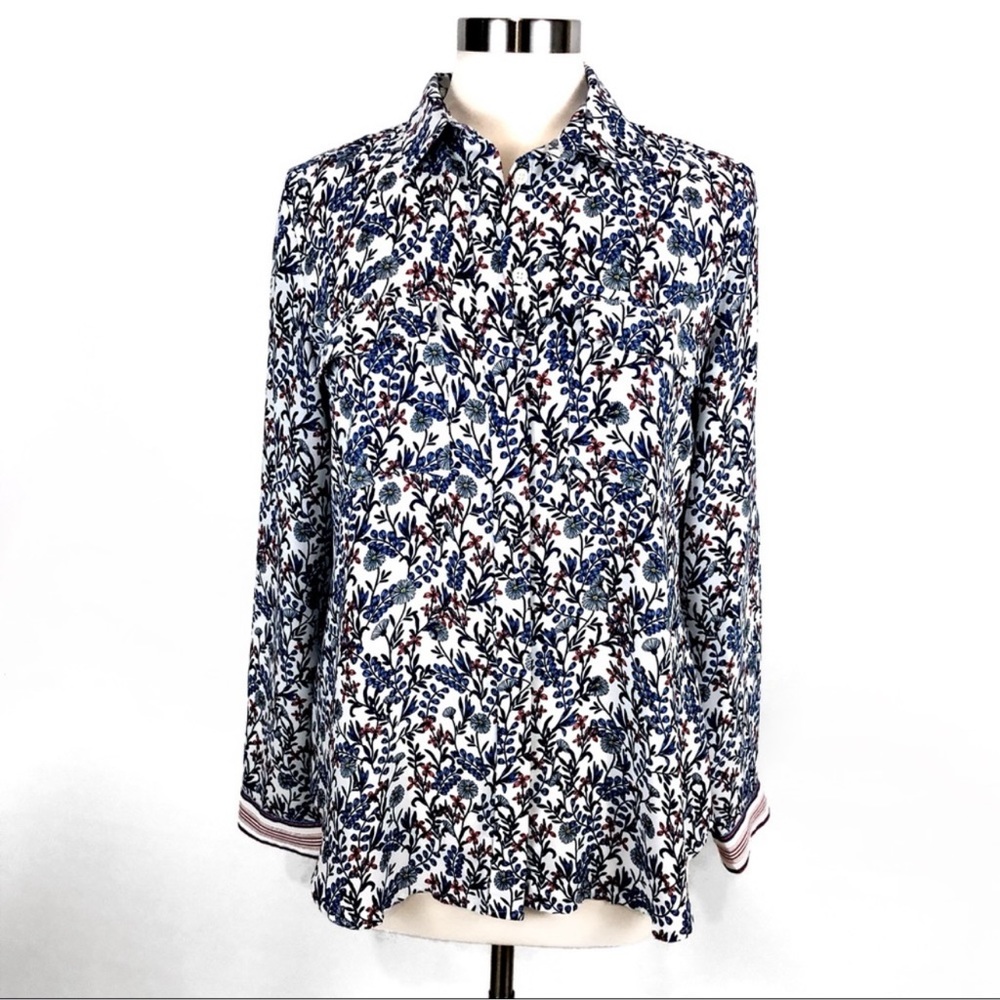 NWOT Loft floral blouse M